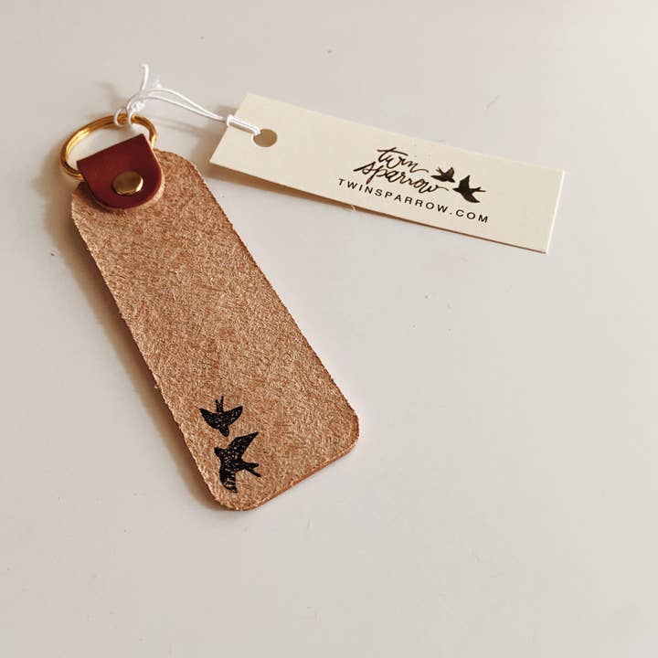 Twin Sparrow - Wholesale Keychain - Unisex - "Home Sweet Home" Script Keychain
