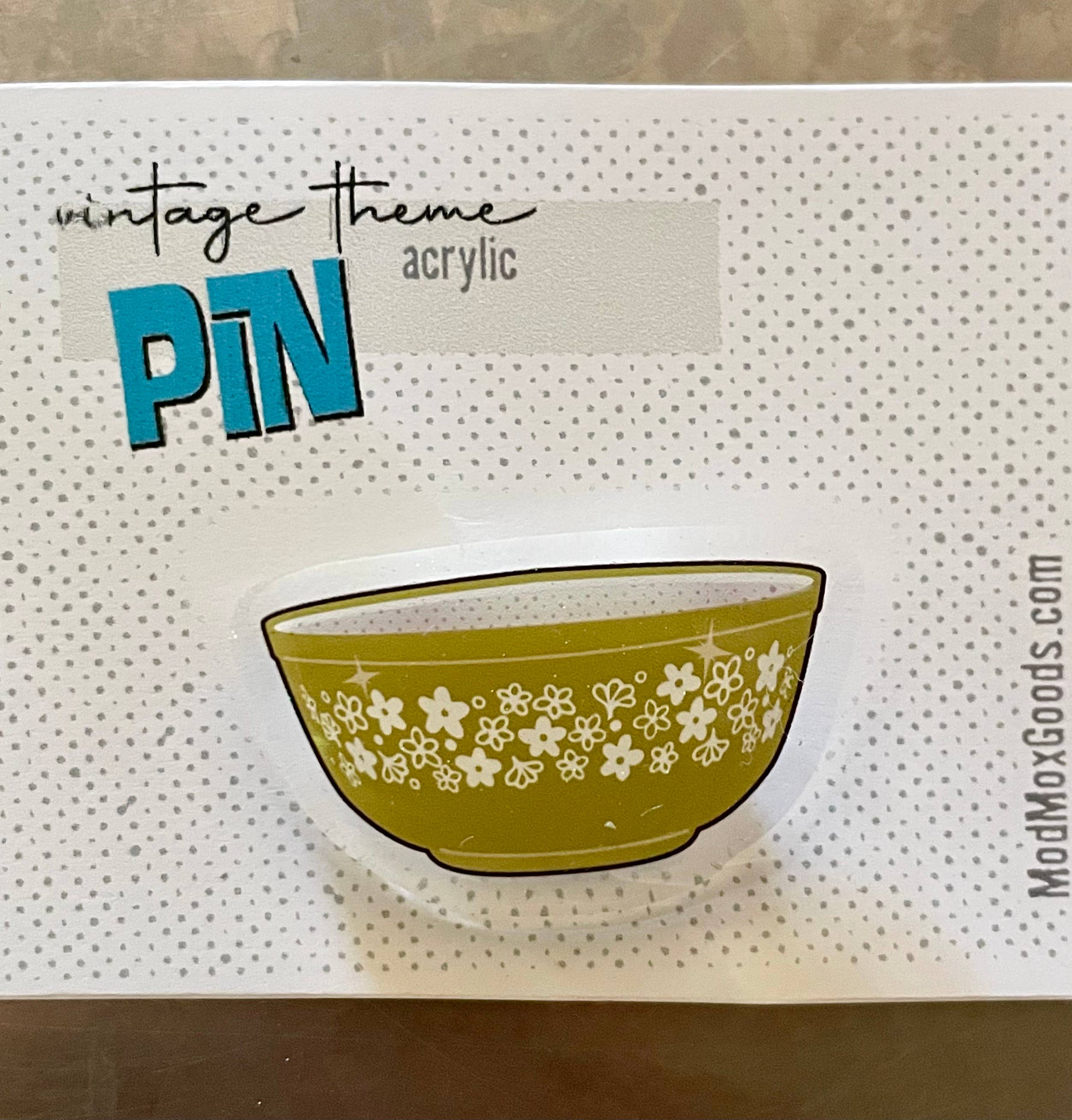 ModMoxGoods - Wholesale Brooch - PINS - vintage Pyrex theme acrylic with glitter Bar pin9