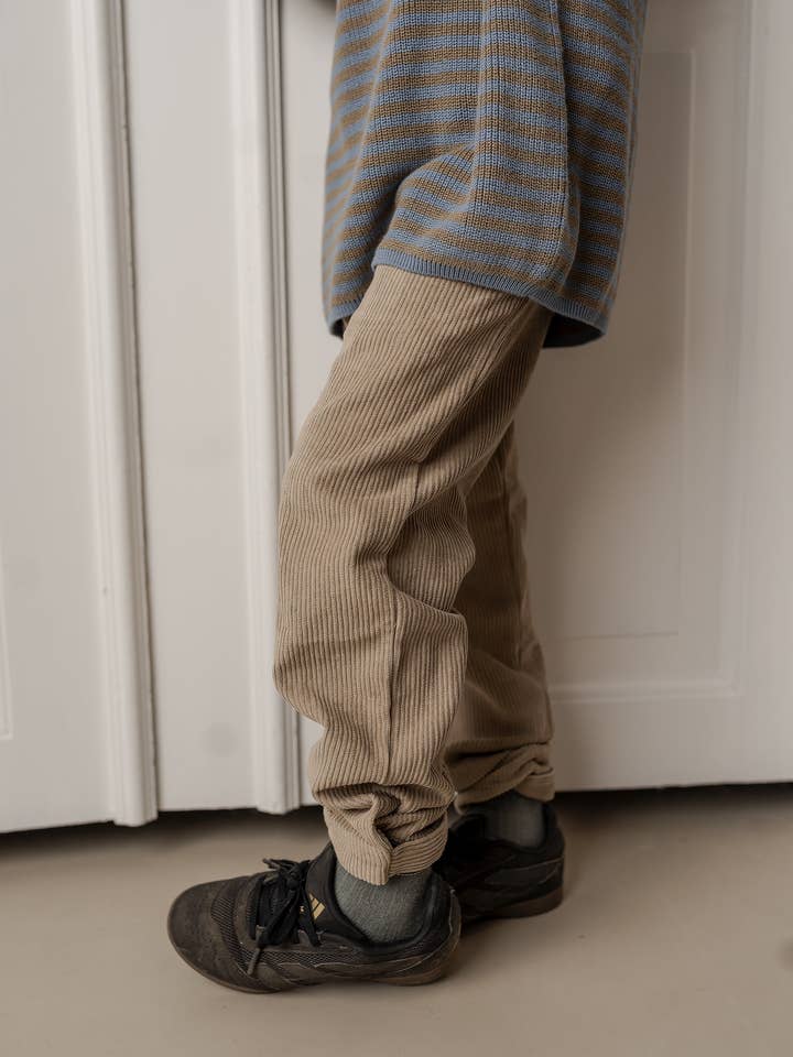 Coriander Laust pants for wholesale on Faire8