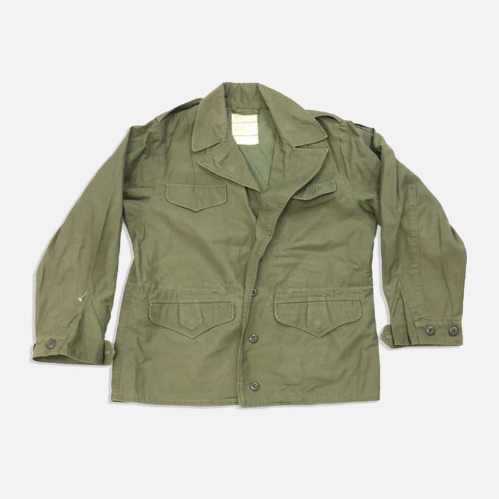 Veste militaire vintage pour la vente par The Era NYC