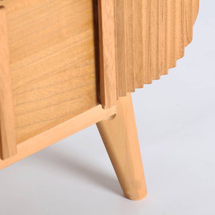 Kodu - Wholesale Bedroom Furniture - Light brown wooden nightstand measuring 46x35x7.5