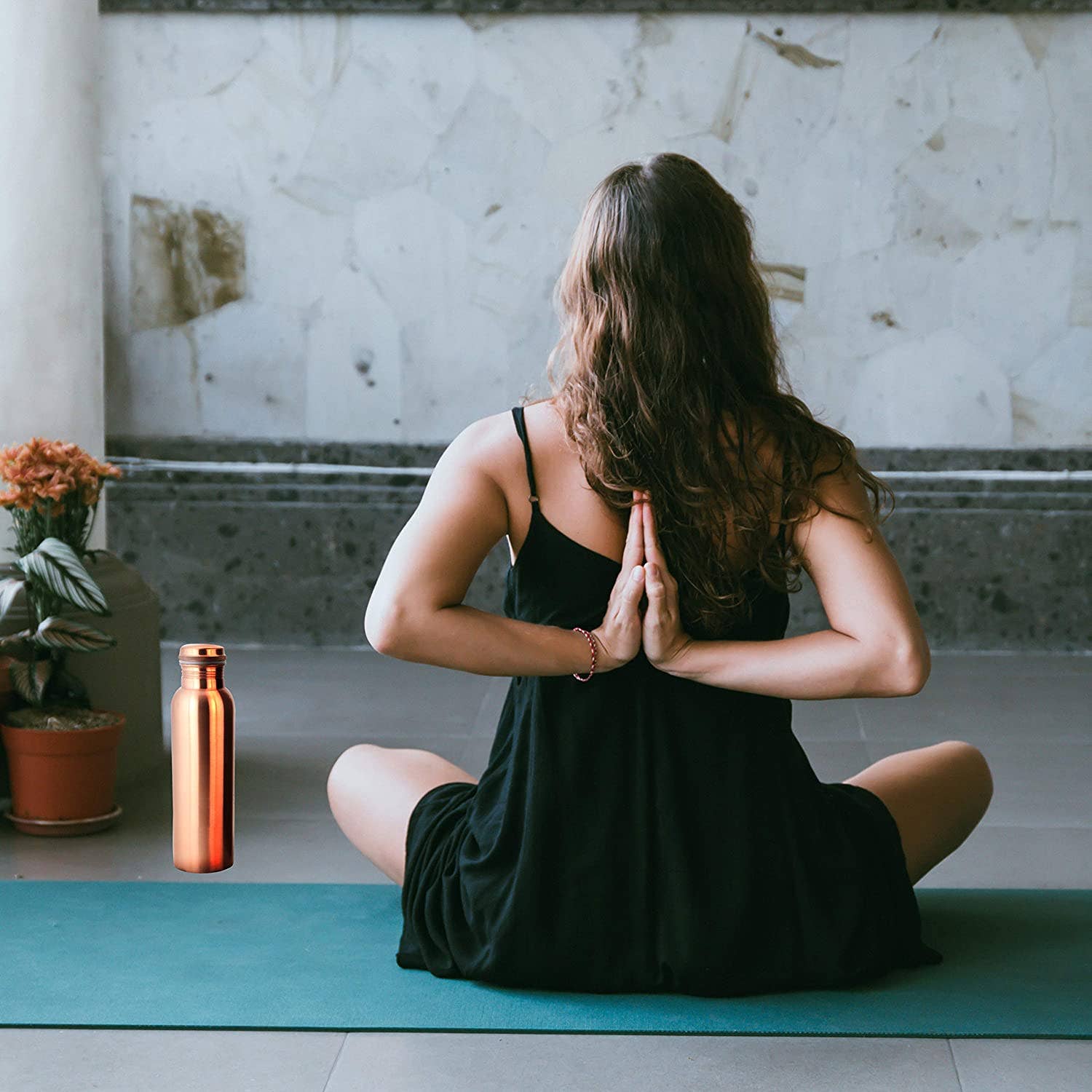 Perilla Home - Wholesale Water Bottle - Plain copper bottle (1L)5