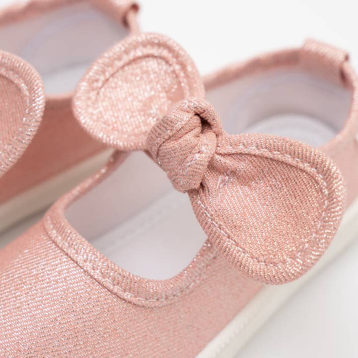 Marie Nicole Clothing - Wholesale Lifestyle Sneakers - Kids - Girls' Sparkly Bow Mary Jane Sneaker6