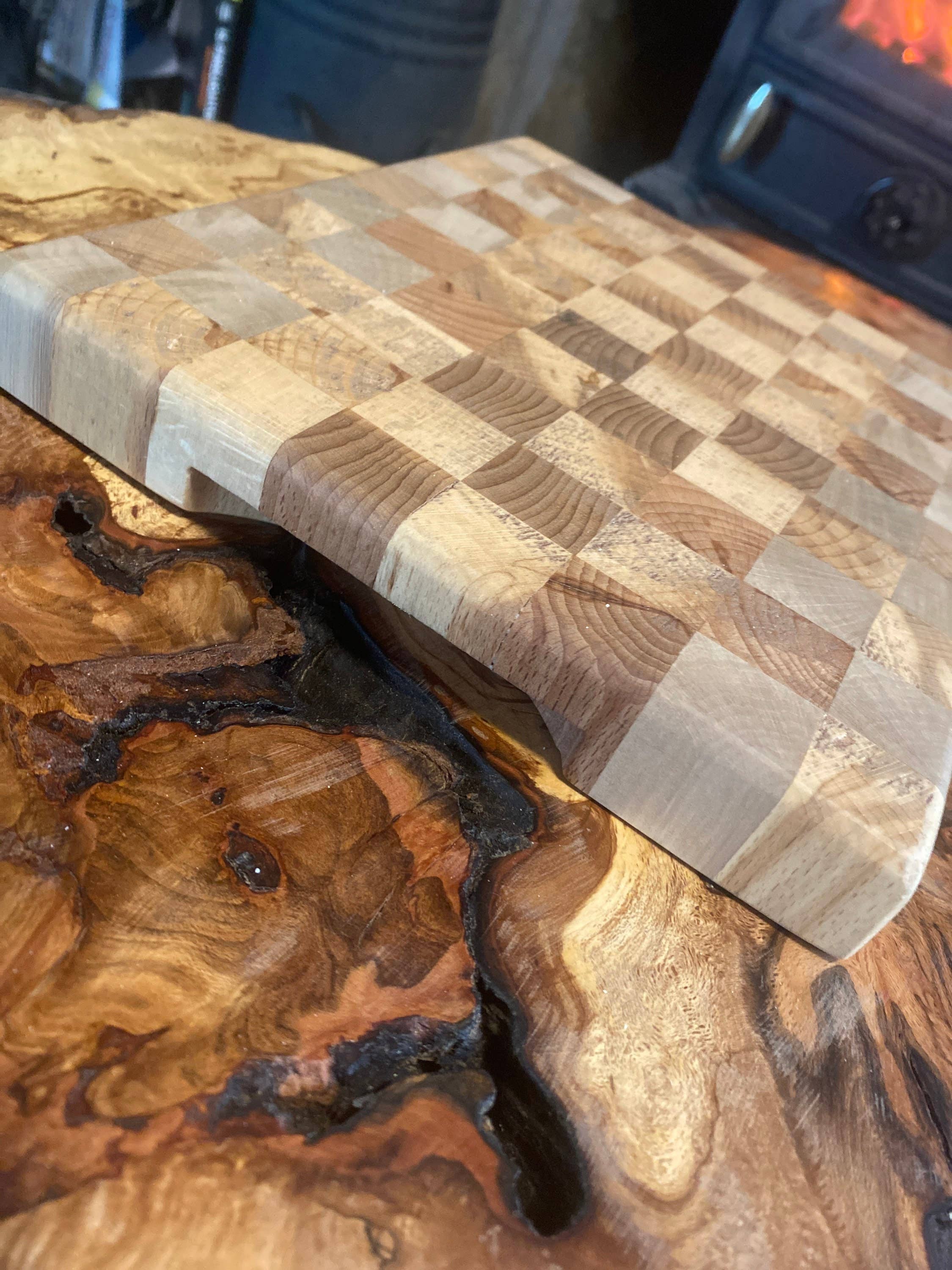 Bellmarlace – wholesale Cutting board – Introducing our exquisite End Grain Board with handle groves0