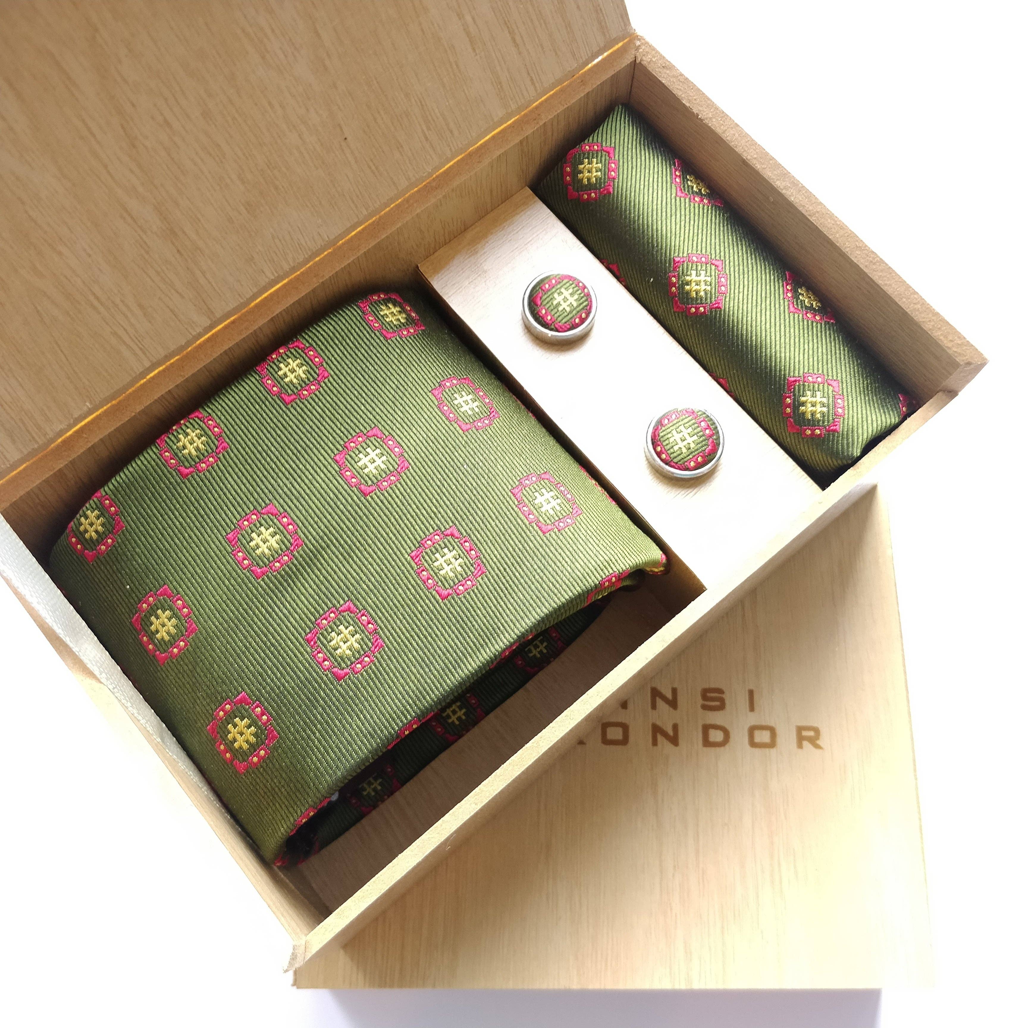 Dinsi Okondor – Engroshandel Slips - Herre – Dinsi Okondor slips sæt - Nyambi design3