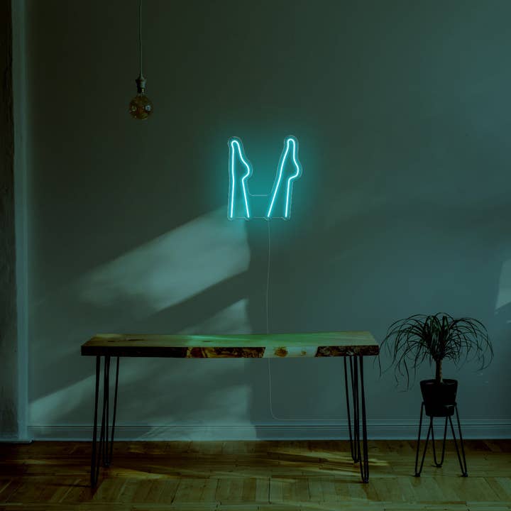 Enseigne au néon LED Legs pour la vente par BeNeonUnicorn