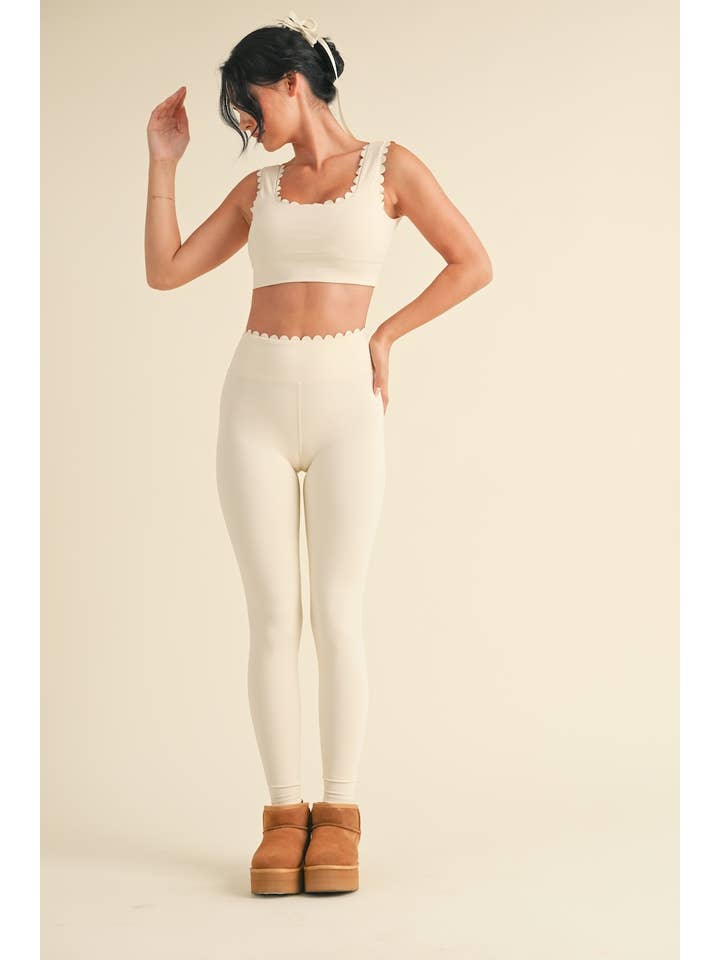 KIMBERLY C - Wholesale Activewear Set - Women's - Scallop Edge V-Back Bra Top and Full Length Leggings Set