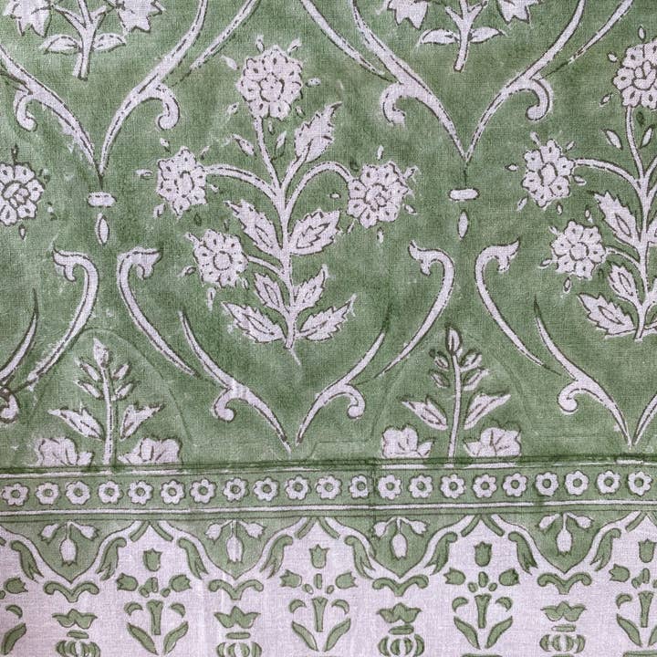 Fabricrush - Vente Nappes - Nappe en coton imprimé à la main vert poire1