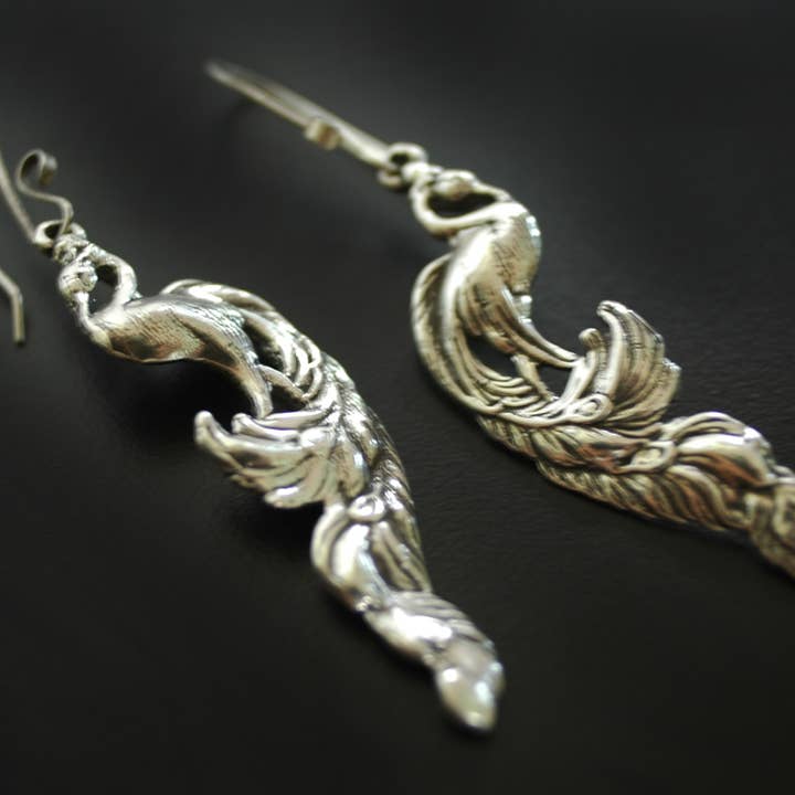 Boucles d'oreilles paon pour la vente par Hi Octane | SilverBotanica