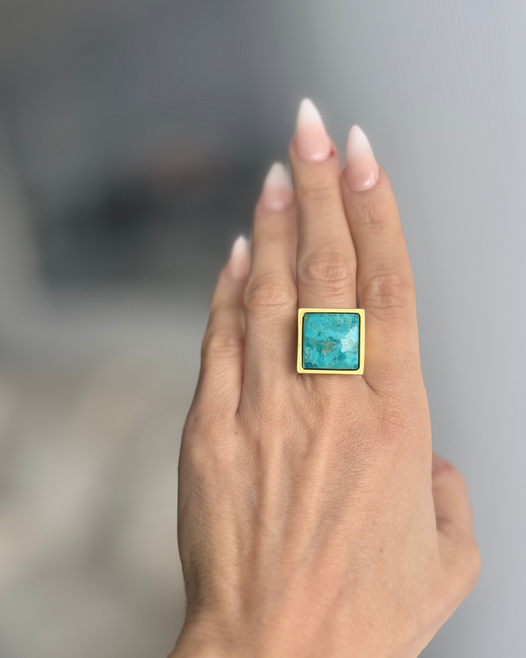 WILYMI Jewelry Co – Anel de cocktail/declaração por atacado – Anel Quadrado de 16mm em Turquesa | Banhado a Ouro 24K3