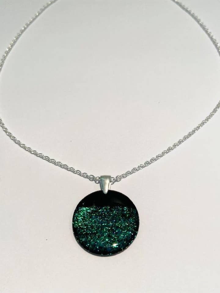 Collar con cierre - Verde, morado, azul multicolor para venta al por mayor de La Chaumière à Bijoux