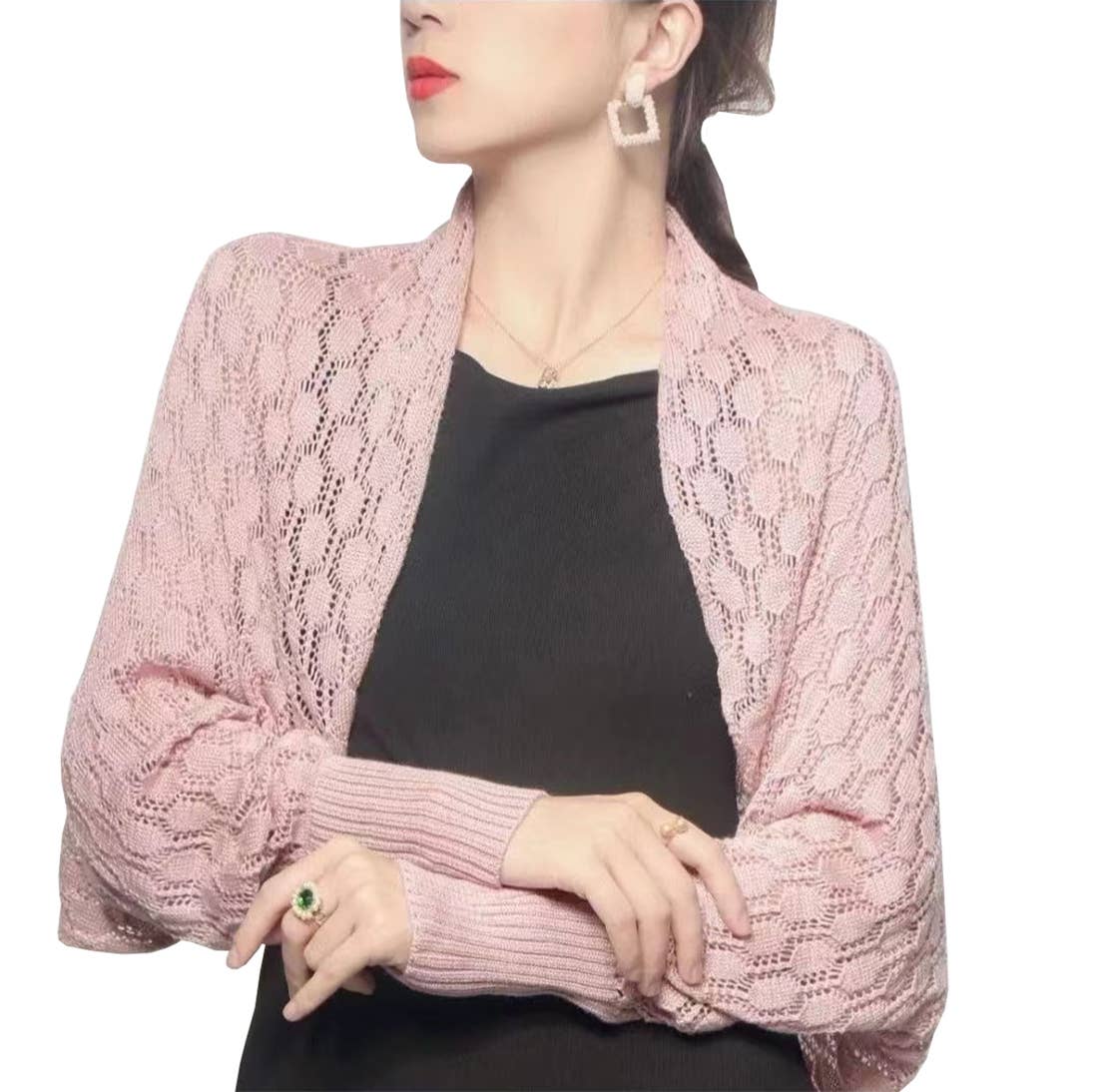 Fennco Styles - Vendita all'ingrosso Cardigan - Donna - Maglione bolero all'uncinetto traforato con maniche lunghe21