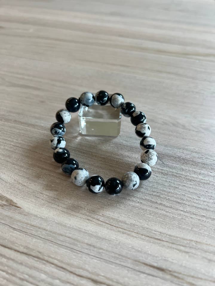 Stretch-Armband aus schwarzem Orca-Achat, 10 mm für den Großhandel von Luna Rae