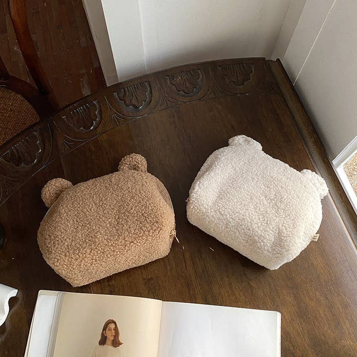 Dipped Shop - Wholesale Makeup/Cosmetic Bag - Portable Cute Plush Cosmetic Bag DPCB166