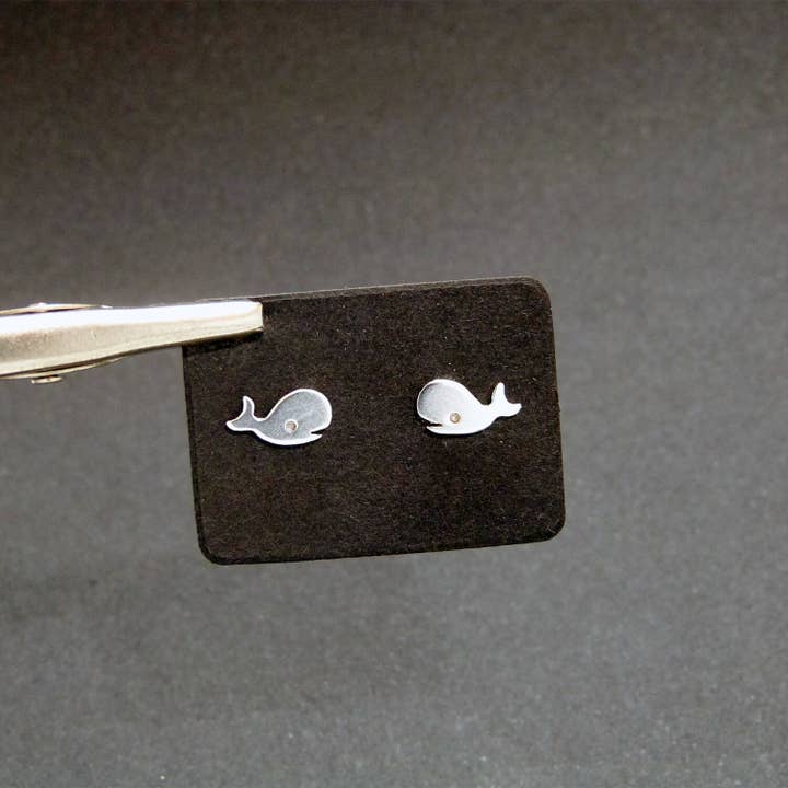 Plataica - Wholesale Stud/Post Earrings - 925 silver whale earrings1