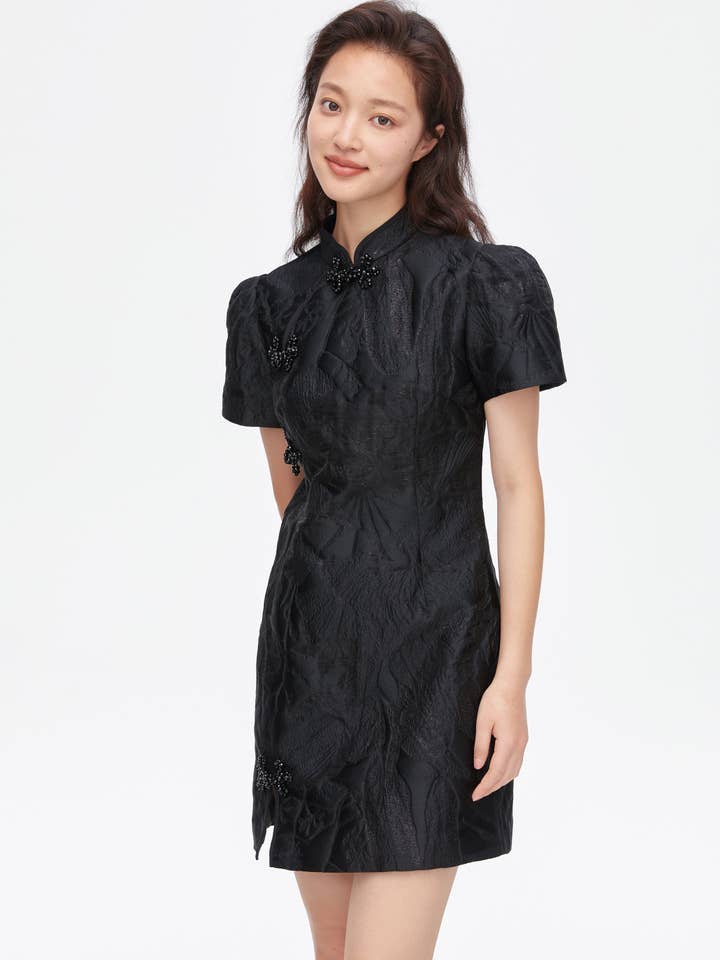 Urlazh – wholesale Dress – Women's – Elegant Starlight Cheongsam4