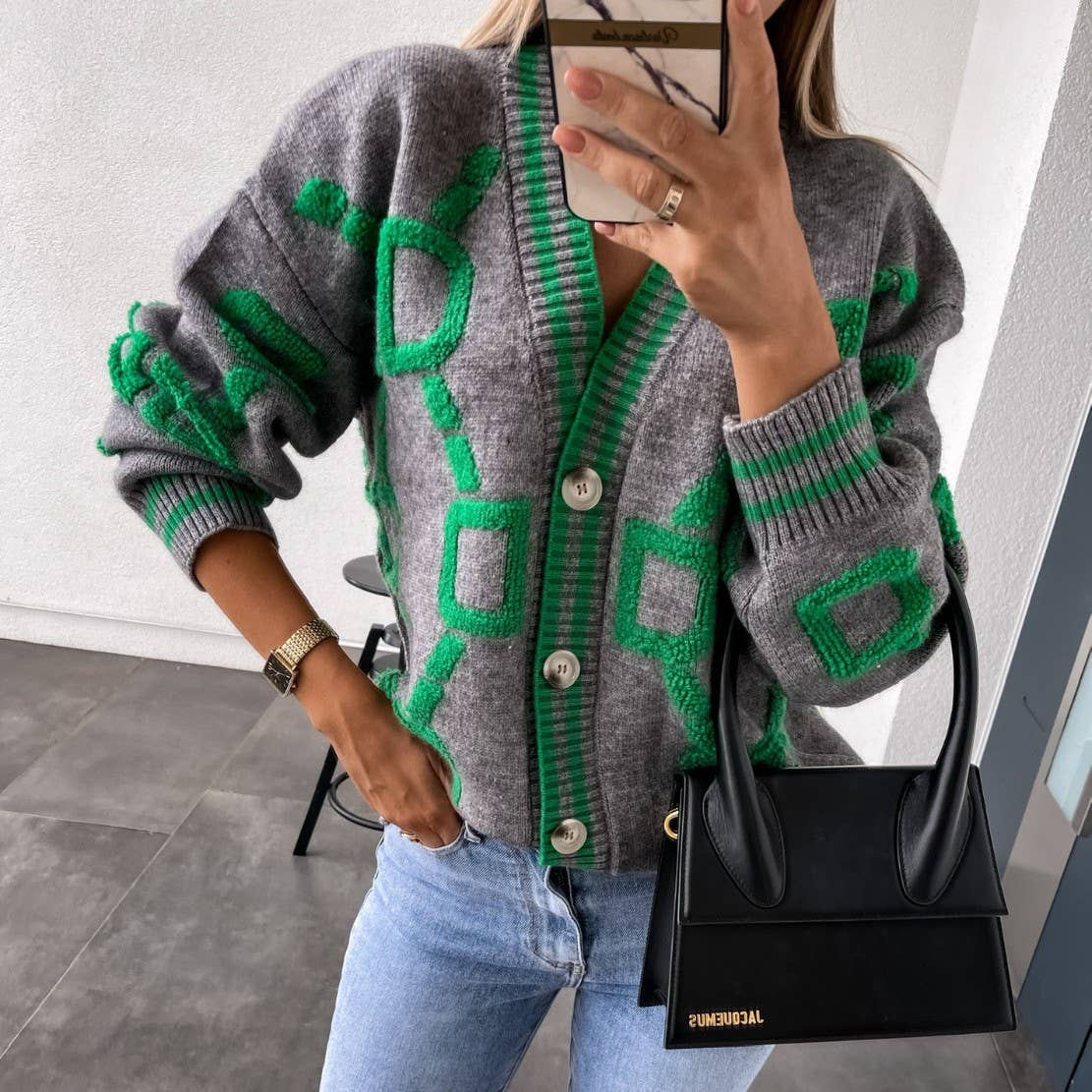 Rosa Clothing - Vente Cardigan – femme - Cardigan de mode tricoté à monogramme1