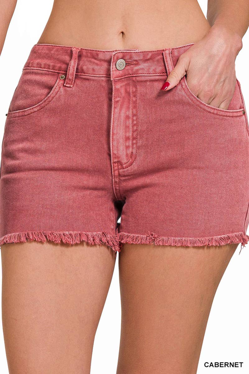 42POPS – Großhandel Shorts – Damen – 42POPS hochgeschnittene Denim-Shorts mit rohem, ausgefranstem Saum13