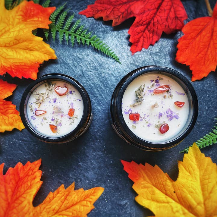 Candle “The Witch's Cottage” Hot Cider with Syrup for wholesale by Atelier Oracle