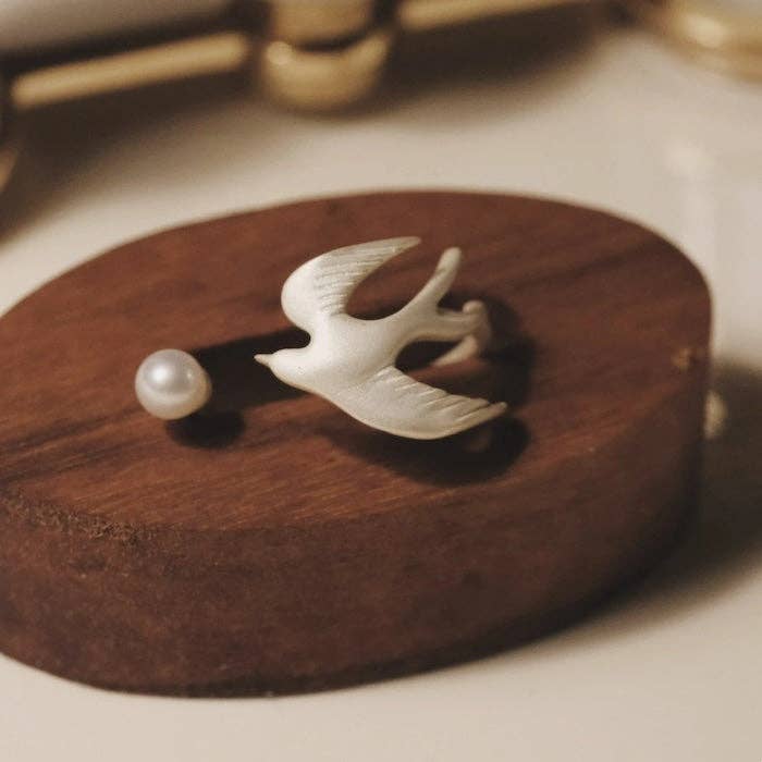 LanLivia – wholesale Cocktail/statement ring – Sterling Silver Heaven Bird Ring3