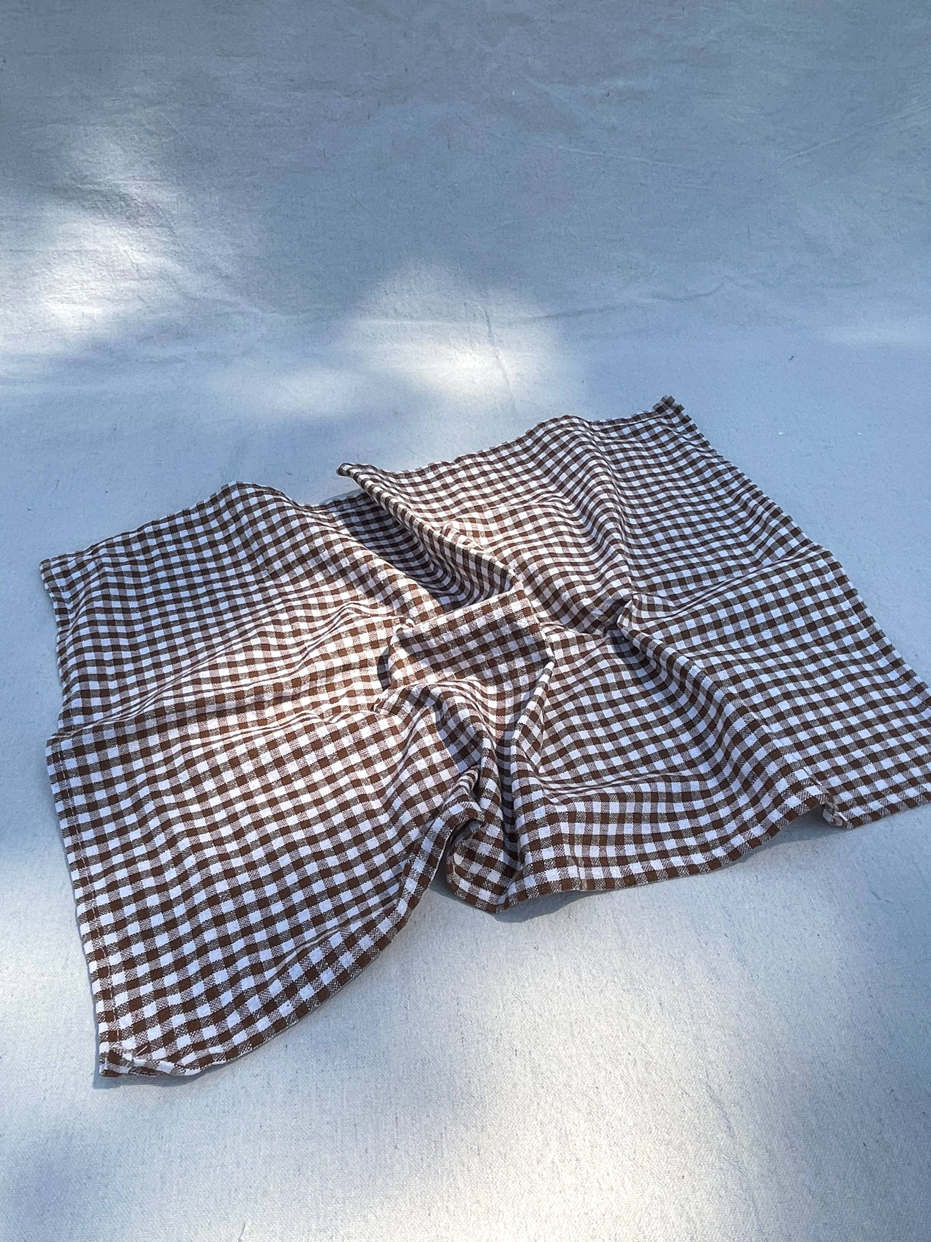 Parekh Bugbee – wholesale Tea towel – Organic Cotton Gingham Kitchen Towel - Chocolate2