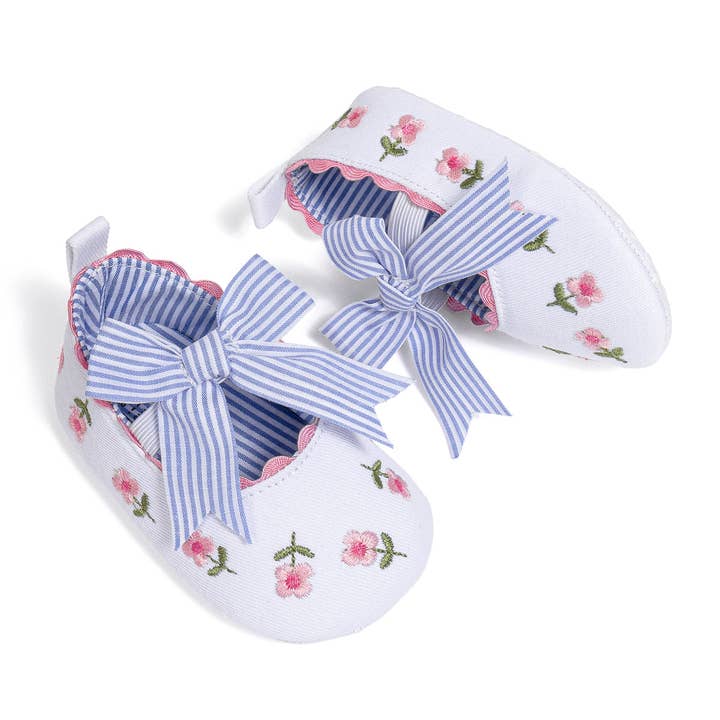 Kids Charm Online - Wholesale Crib Shoes - Baby - Embroidered girls baby shoes with front bow.1