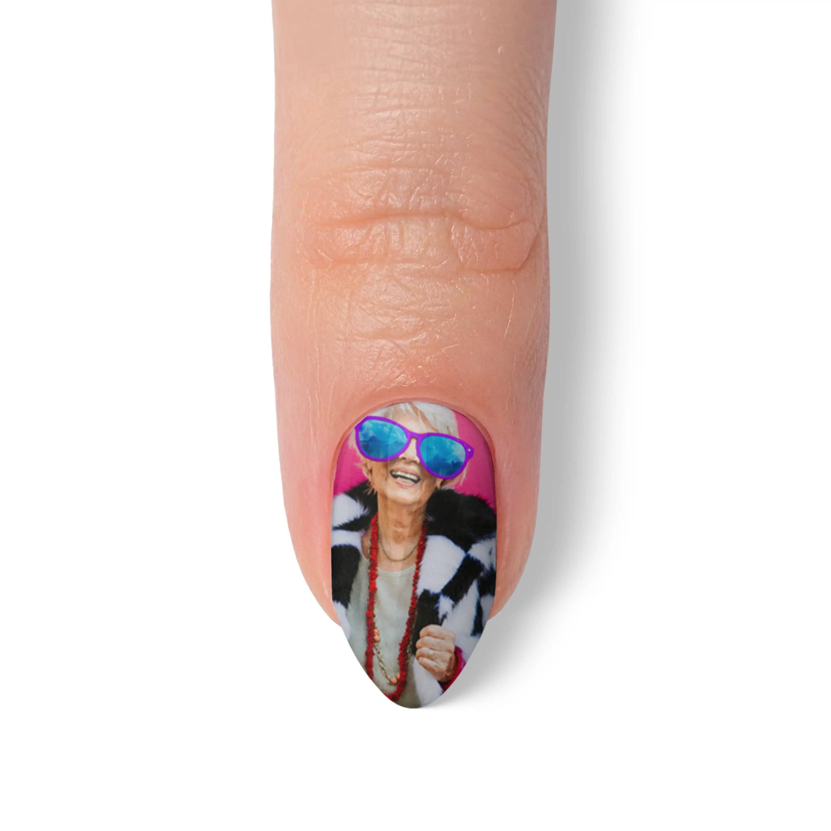 FYNE BODY – wholesale Lösnaglar – Anpassade fotopress-on-naglar – Ladda upp din egen design16