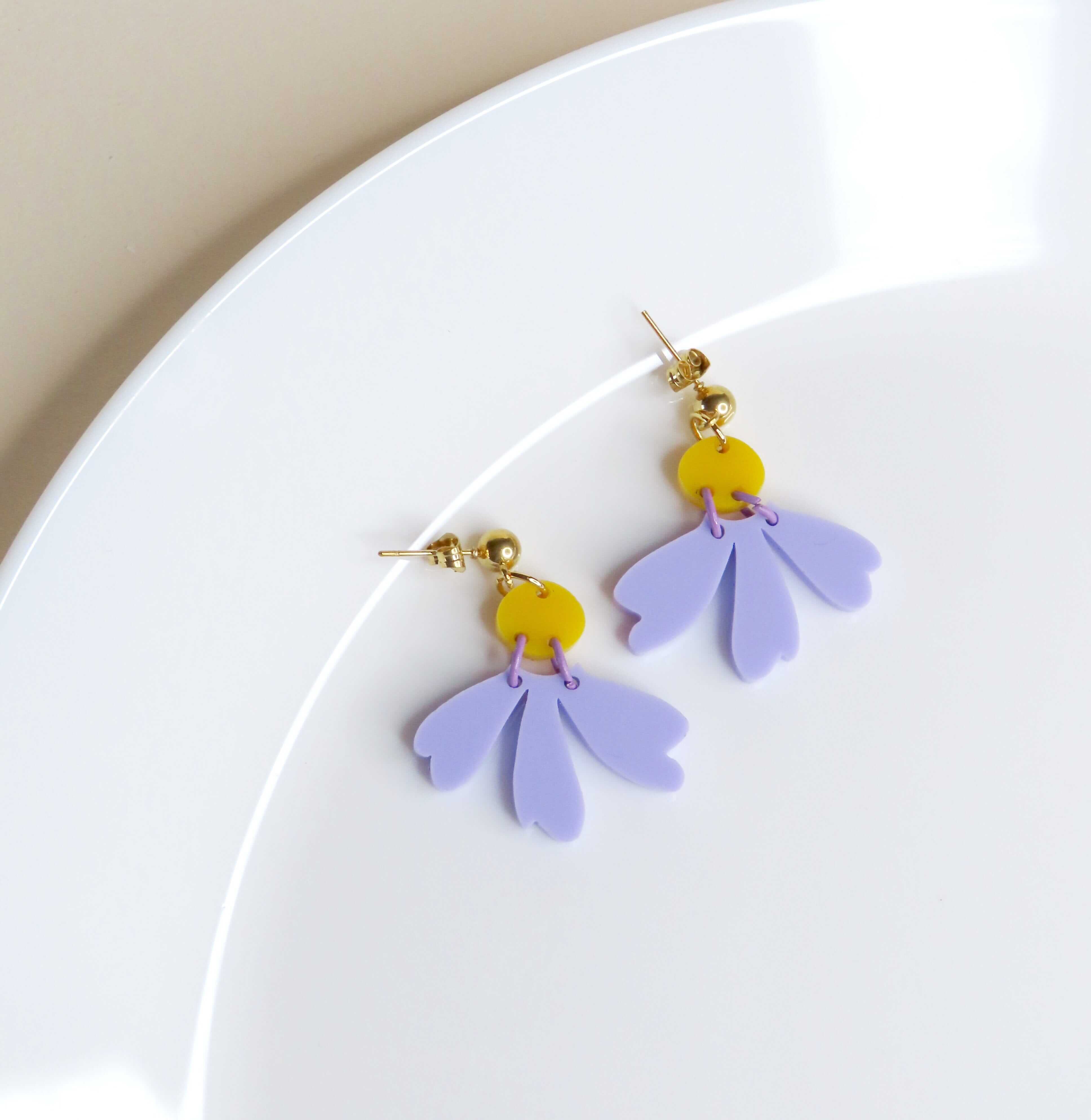 Niemalsmehrohne - Wholesale Dangle Earrings - Lilac aster earrings3