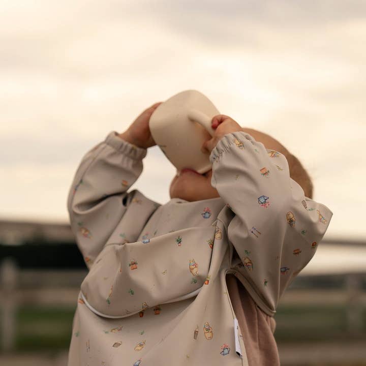 Micasso & Co - Wholesale Apron - Kids - Long-sleeve bib with integrated pocket4