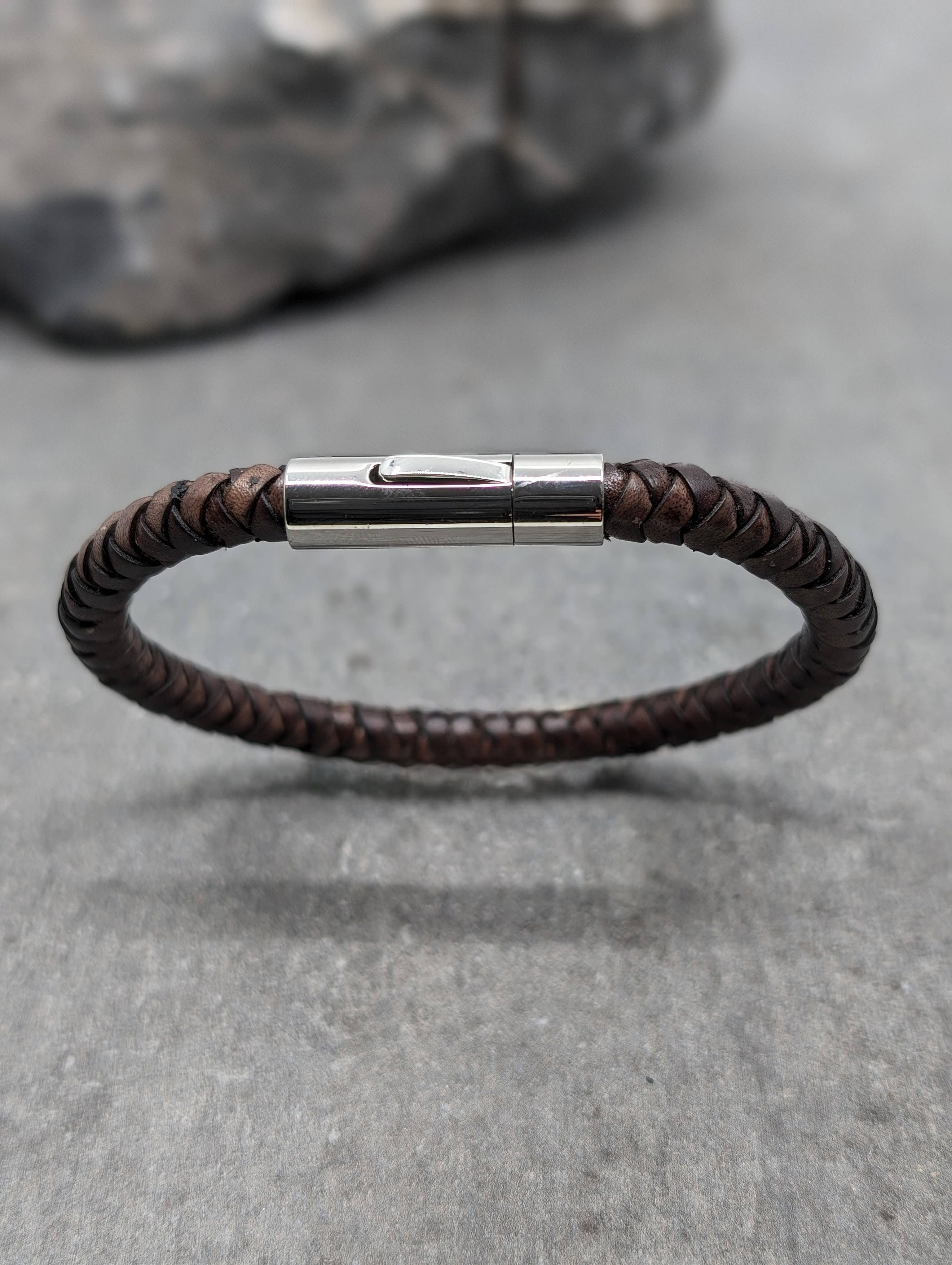 IKOBA - Wholesale Jewelry - Men's - MEN'S ROUND LEATHER BRACELET0