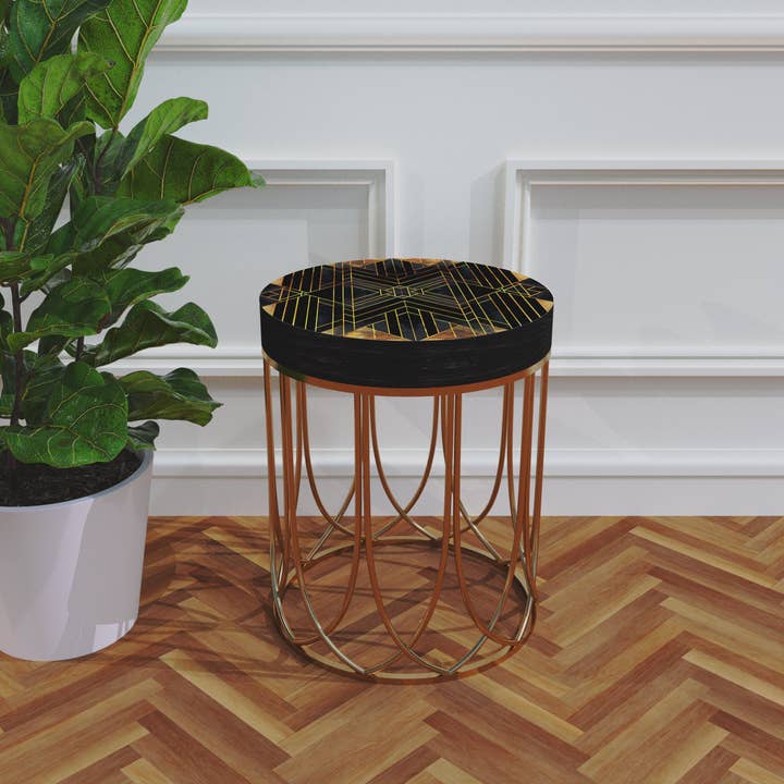 TX USA Corporation - Wholesale Side table - Holiday Geometric Accent Table - Black & Gold Modern Round Side Table4