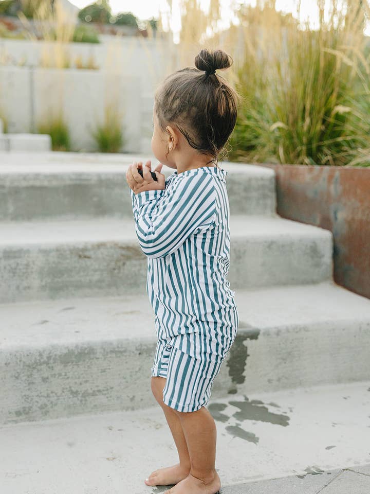 „Arlo“ Sunsuit for engroshandel hos Current Tyed Clothing