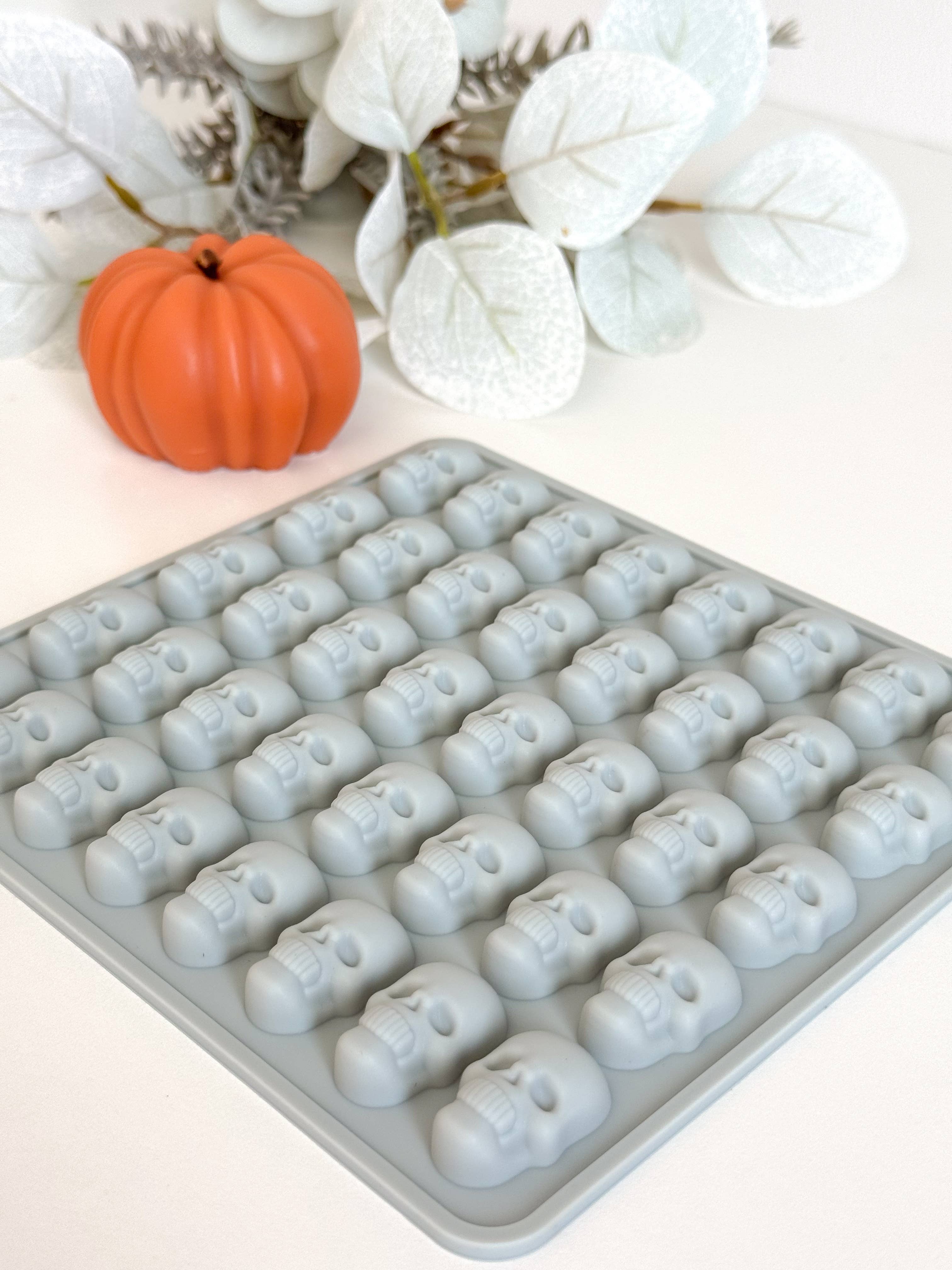 Doggotique - Vente Moule pour chocolat - Moule en silicone en forme de crâne, moule à biscuits, moule à glaçons pour chiens1