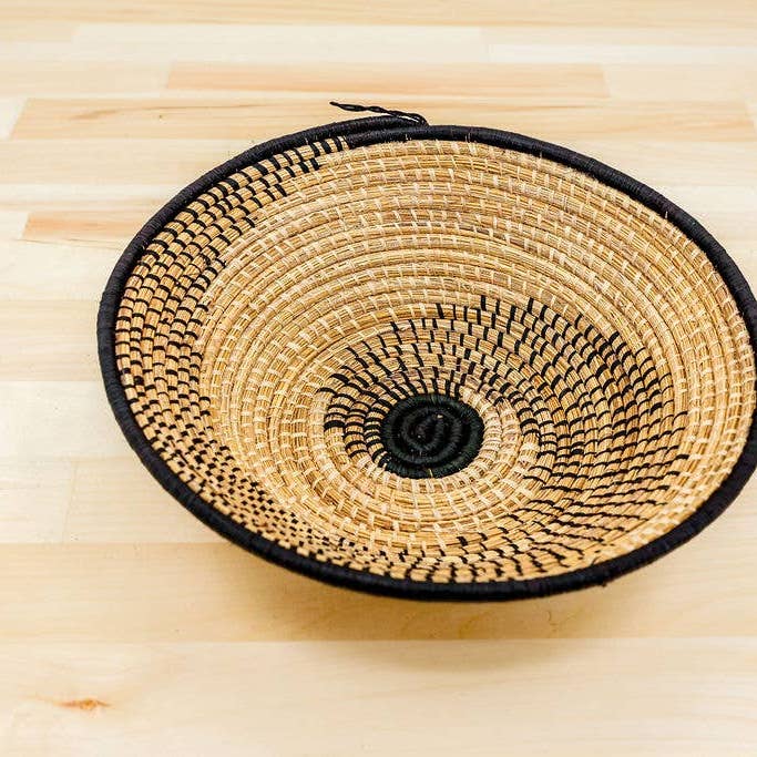 Natural Spiral Raffia Fruit Basket for wholesale on Faire