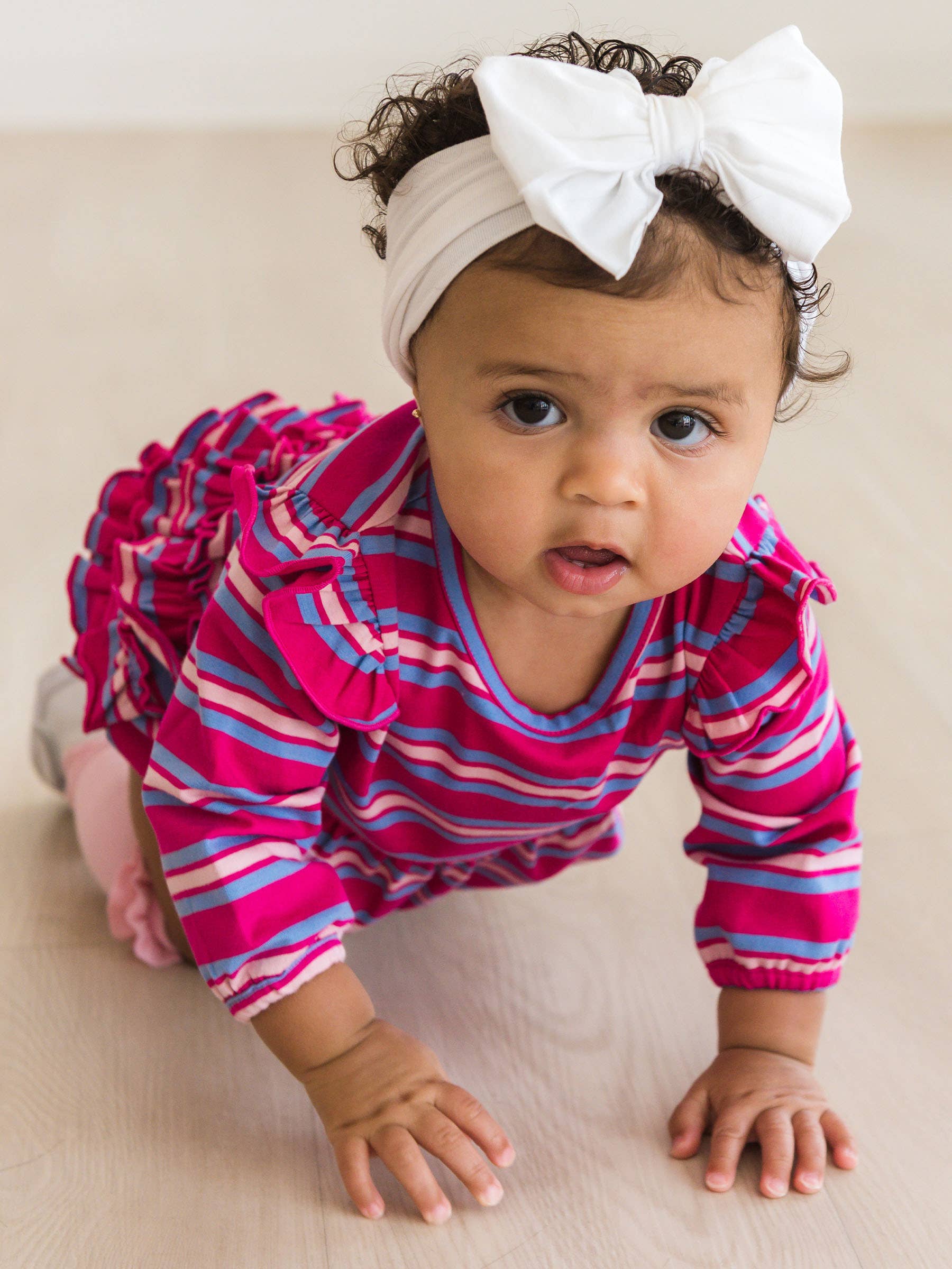 Lyserød Baby Piger Meget Bær & Periwinkle Blå Stribet Strik Langærmet Flutter Boble Romper for engroshandel på Faire1