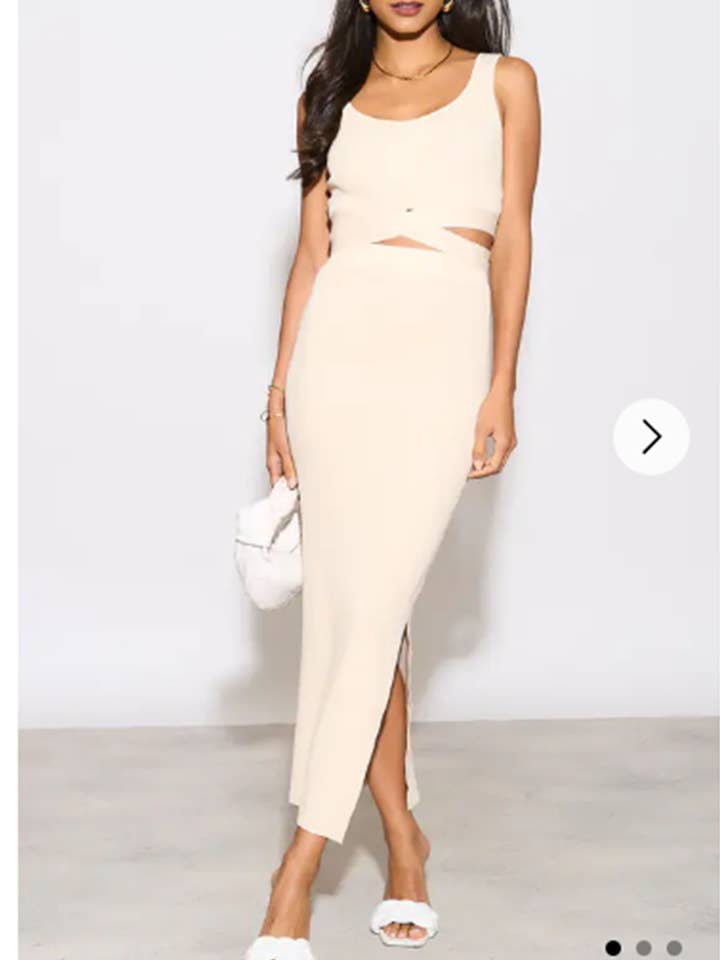 CY FASHION. LONDON – Engroshandel Top- og nederdelsæt - Dame – Strikket vest-top i bodycon-stil med bindedesign og midi-nederdel