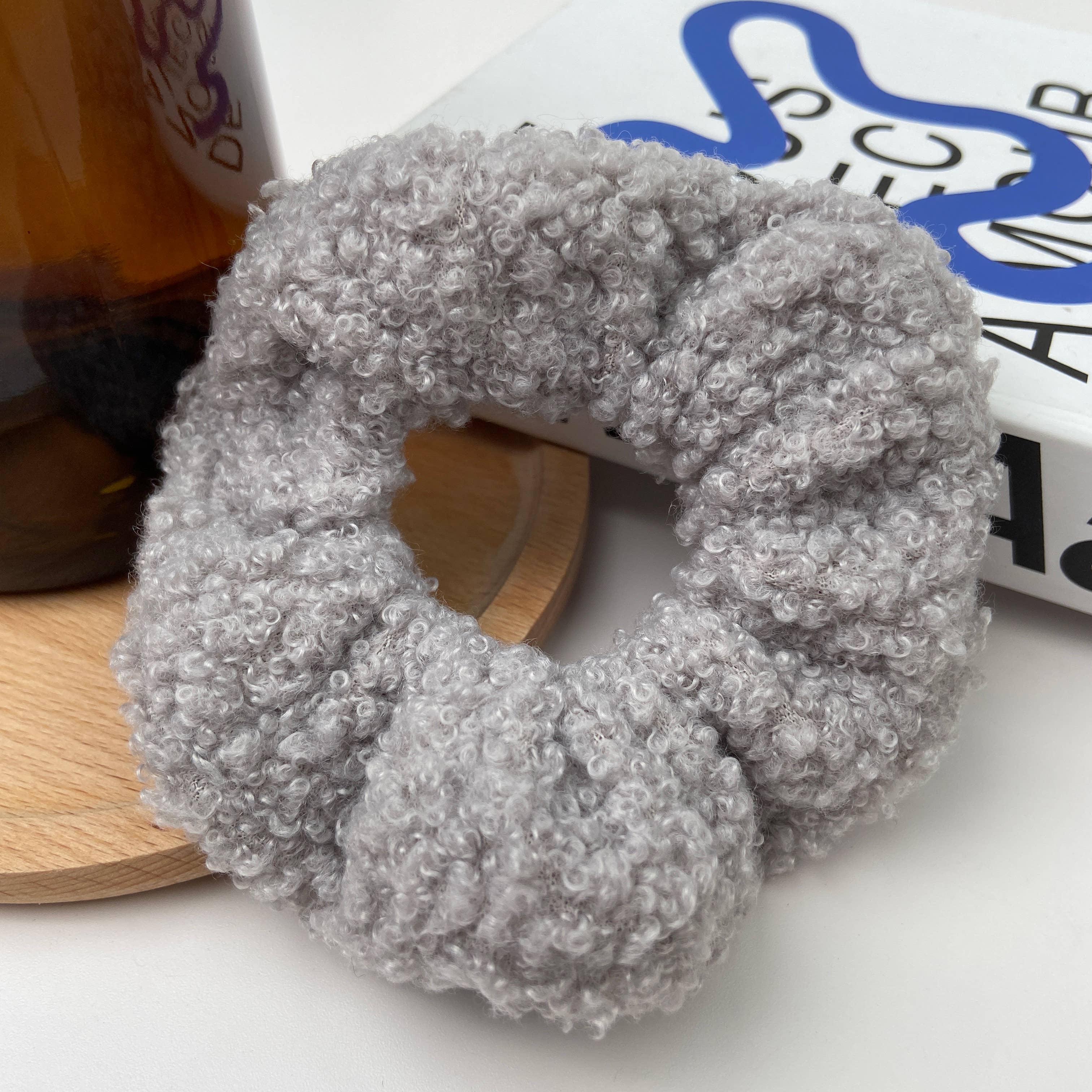 SoapElenGlen – wholesale Scrunchie - Women’s – Solid Color Scrunchie Hair Tie8