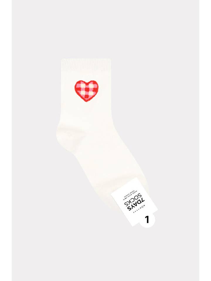 7DAYSSOCKS - Wholesale Socks - Women's - Women's Crew Heart Check Socks - Made in Korea