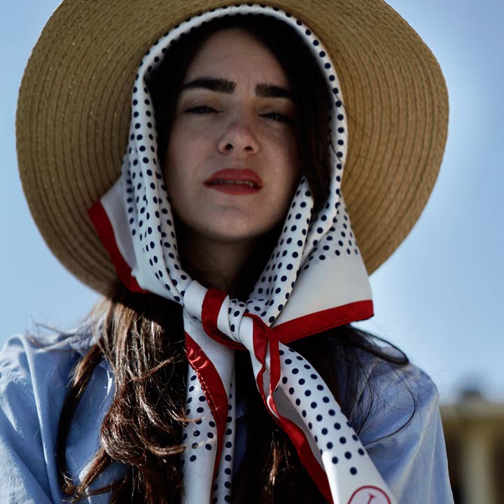 Lilette Paris - Wholesale Scarf - Women's - Silk square 90 cm - Monte Carlo0