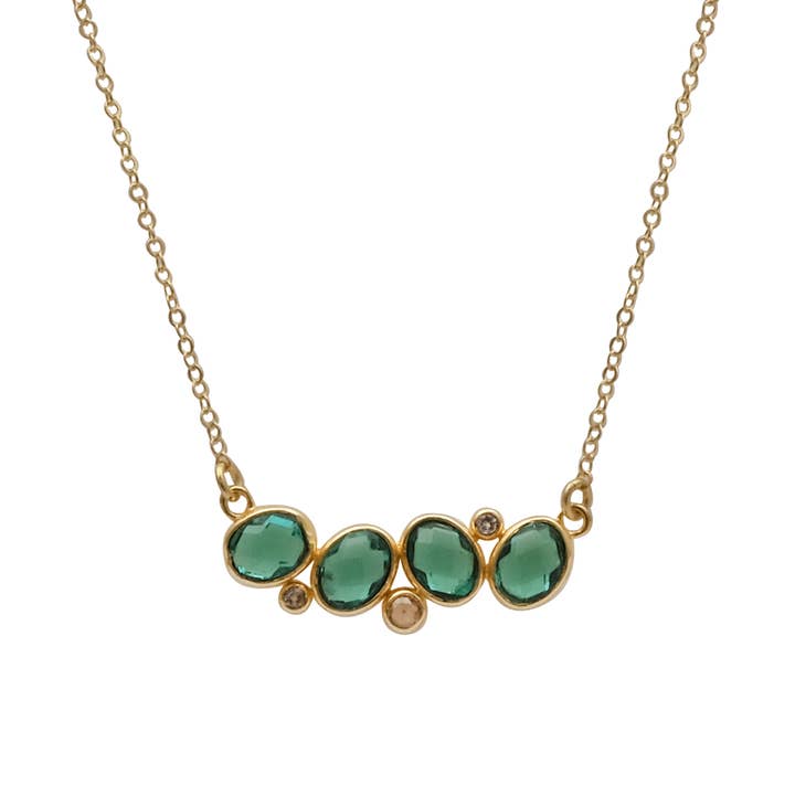 Collana con pendente in idrossiapatite e zircone cubico per la vendita all'ingrosso da parte di El Joyero