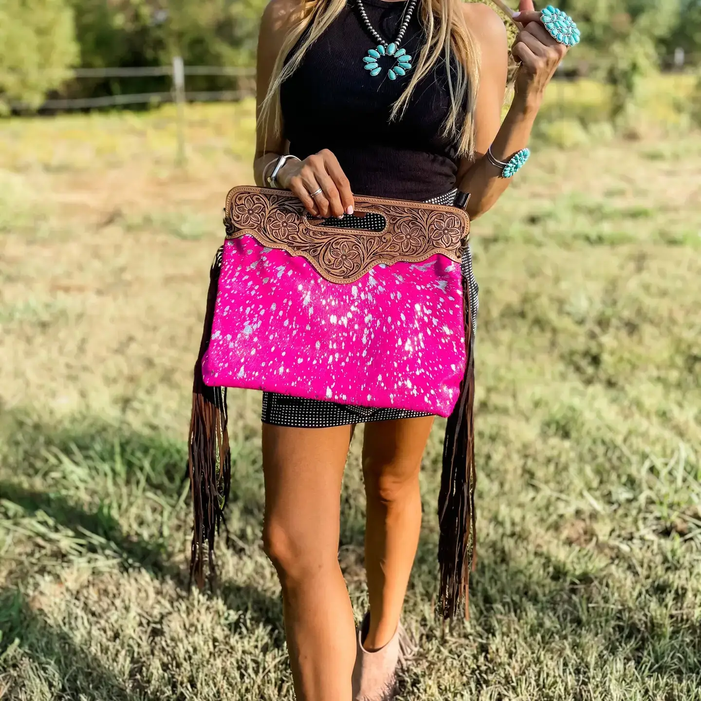 Boho Ranch Shop - Wholesale Crossbody Bag - Women's - The Maggie - Hand Tooled Leather Cowhide Crossbody Purse Bag15