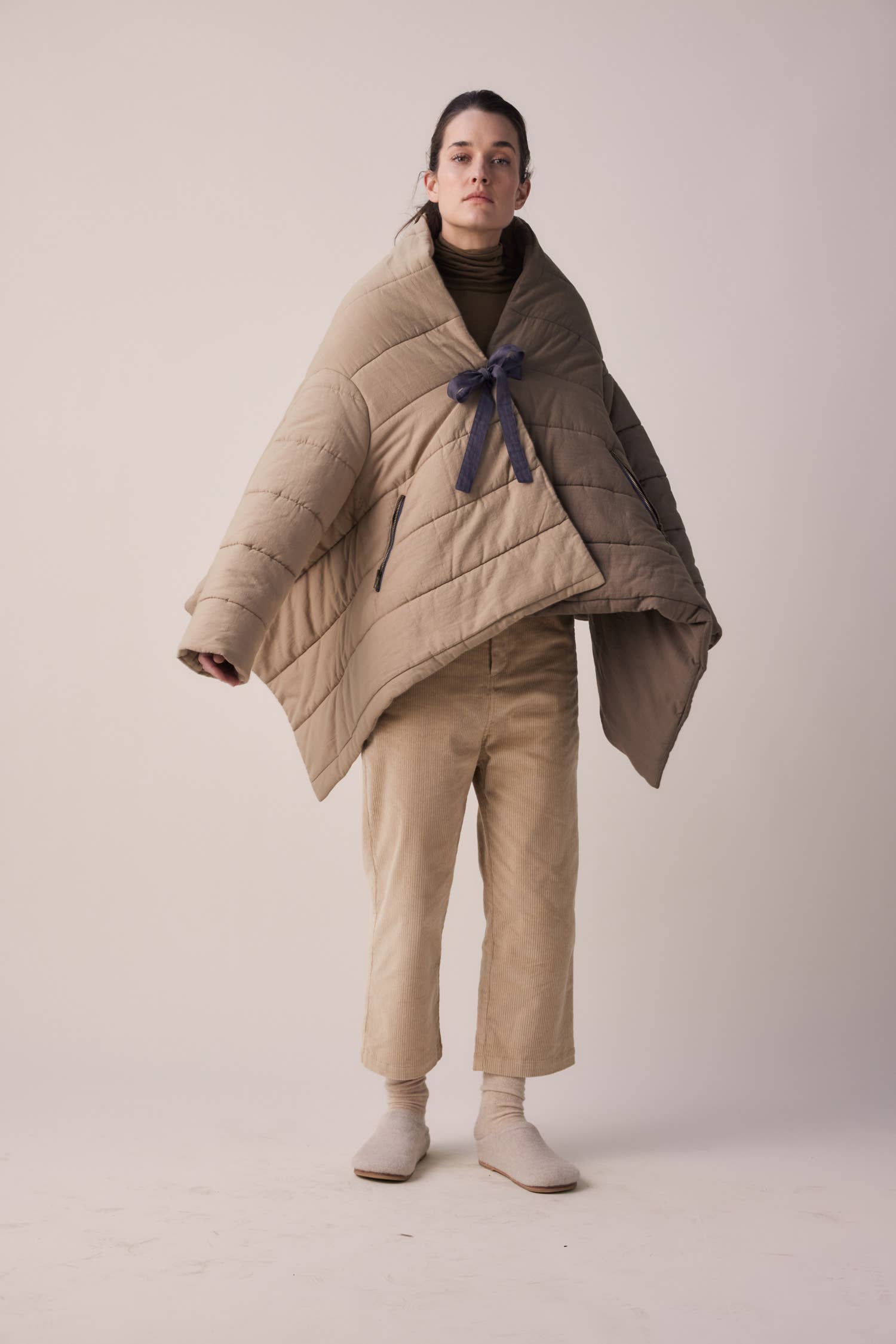 Bronze Grey Blanket quilt jacket for wholesale on Faire2