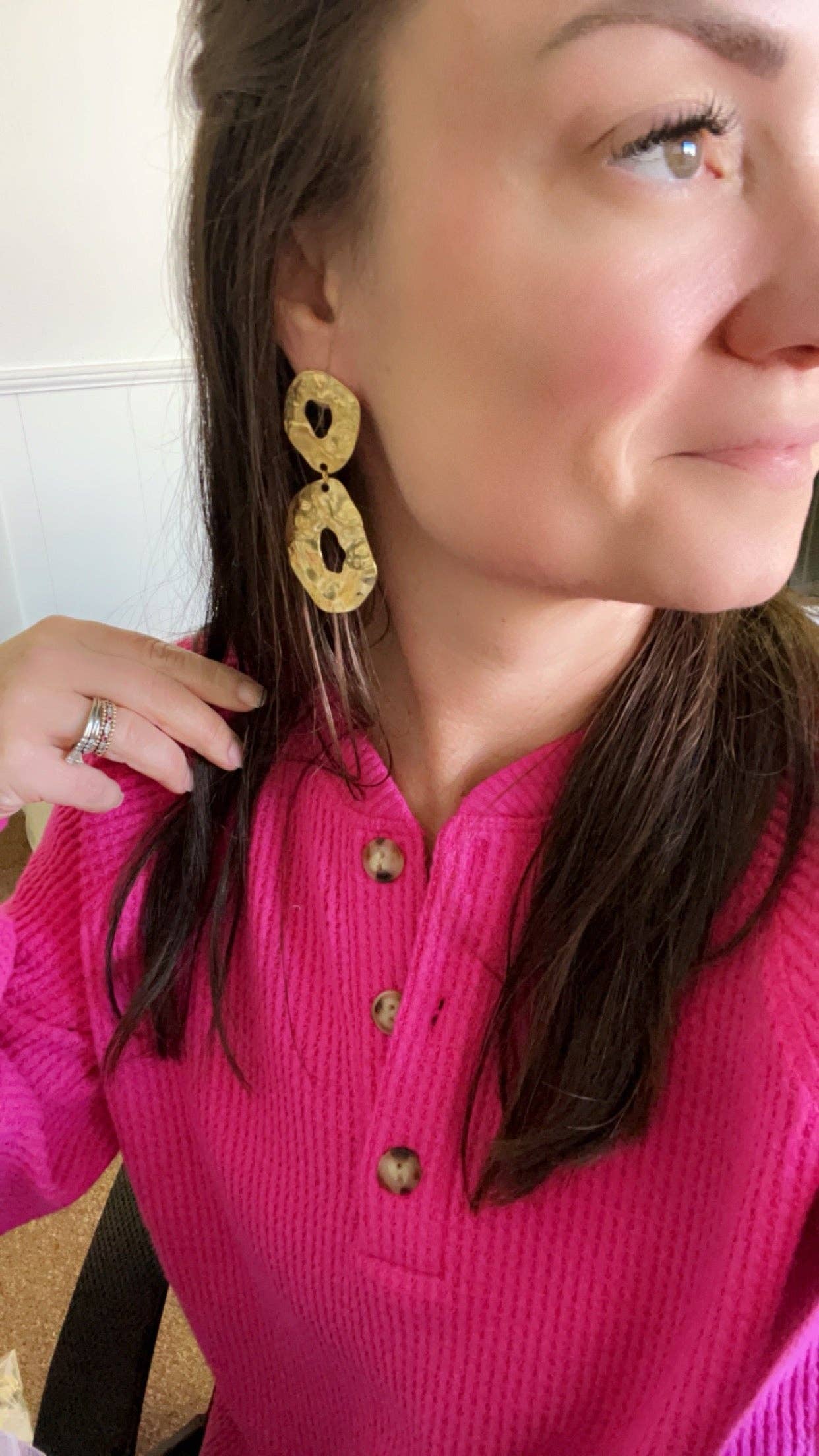 Betsy Pittard Design LLC – wholesale Dangle earrings – Hillis Stainless Steel Dangle Earrings1