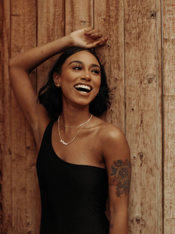 Marie uit één stuk voor wholesale door Arrow and Phoenix