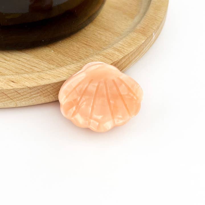 TheDivaSoap - Wholesale Hair Clip - Women's - Ocean Shell Mini Claw Clip, Beach-Inspired Hair Clip4