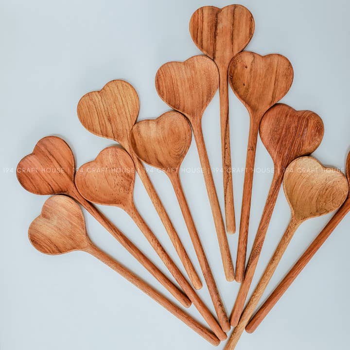 194 Craft House - Venta al por mayor Cuchara de cocina - XOXO Grabado - Cuchara de Corazón de Madera - Regalos para el Día de la Madre