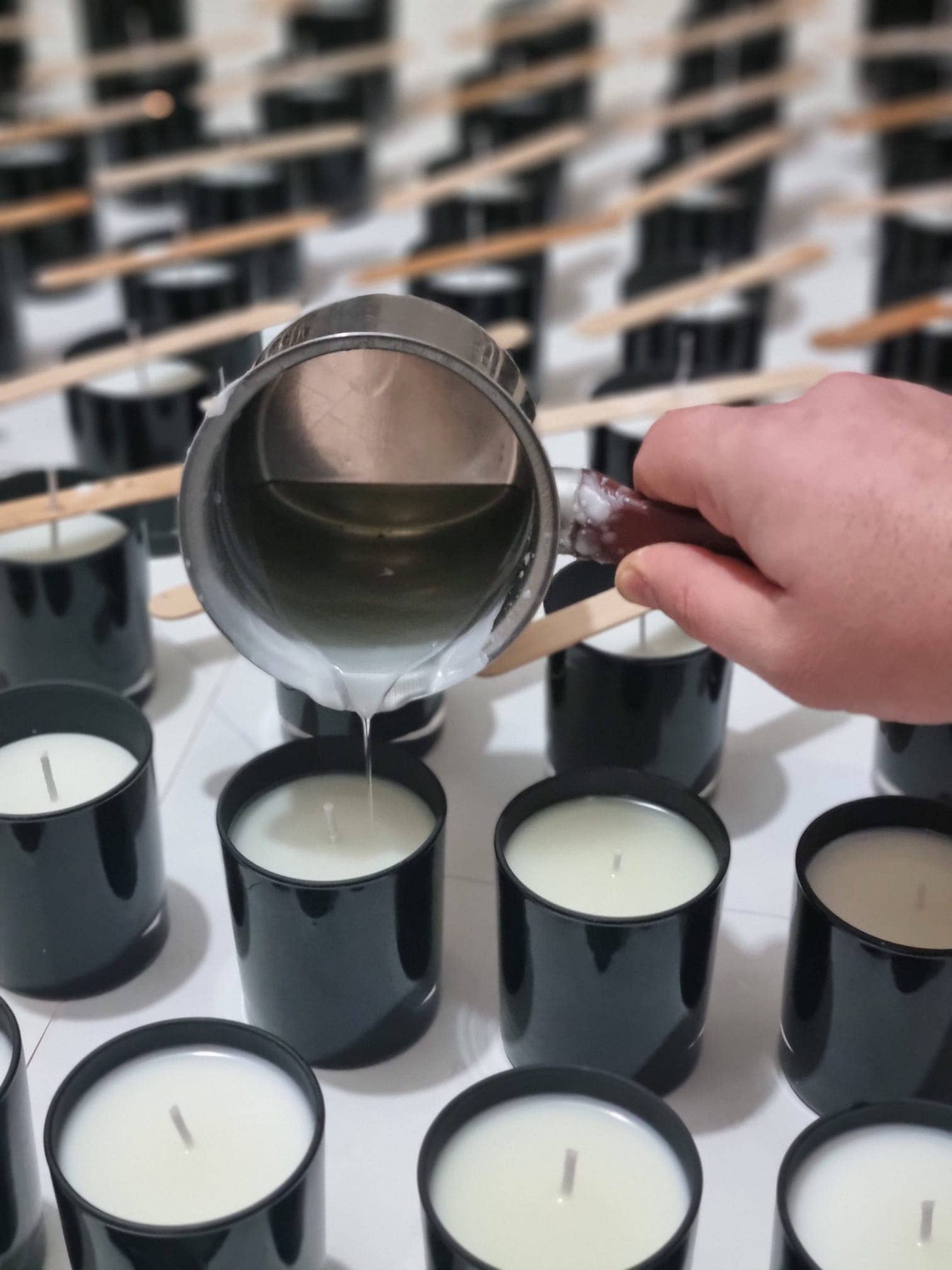 NAVA - Wholesale Jar/Filled Candle - 180 cl White-Label Soy Candle – Custom Branding Available