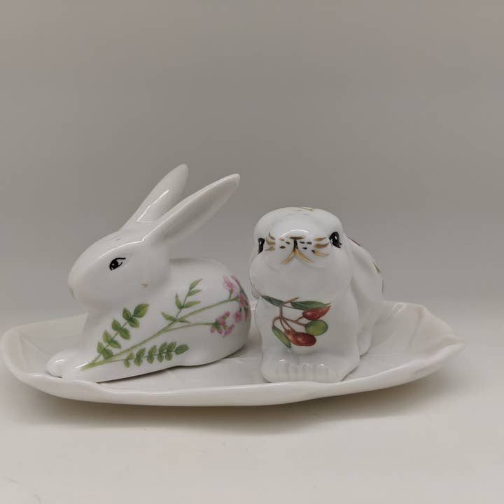 Saliere e Pepiera - Coniglietto Delizioso per la vendita all'ingrosso da parte di Green Pastures Wholesale