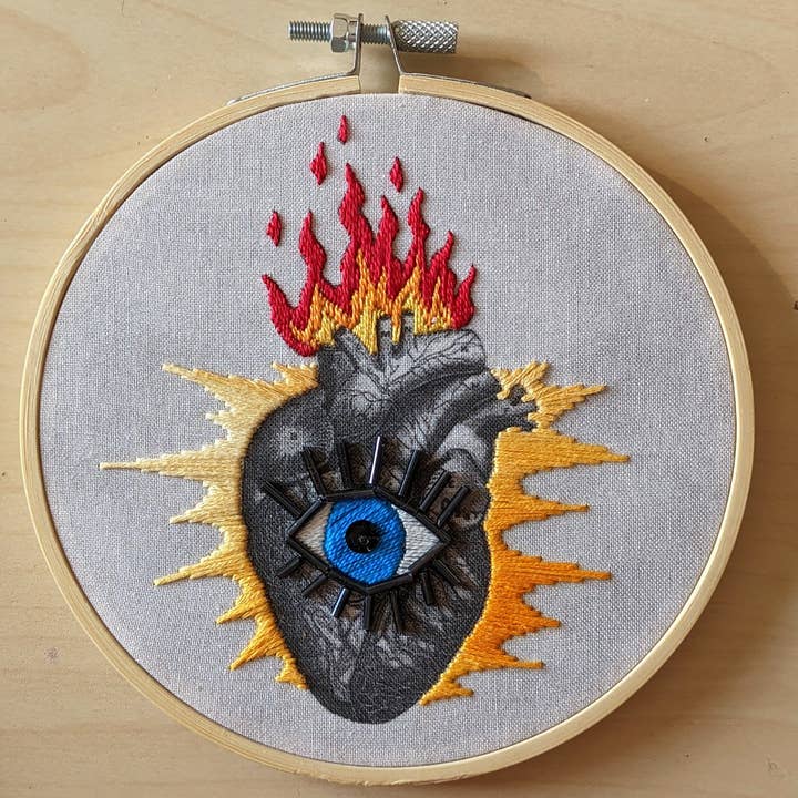 TheComptoir – Material para bordar/ponto de cruz por atacado – Le coeur sur la main - Kit de broderie4