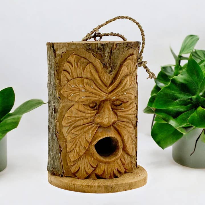 Casa para pájaros tallada a mano de 20 cm para venta al por mayor de Minster Stylish Living Ltd